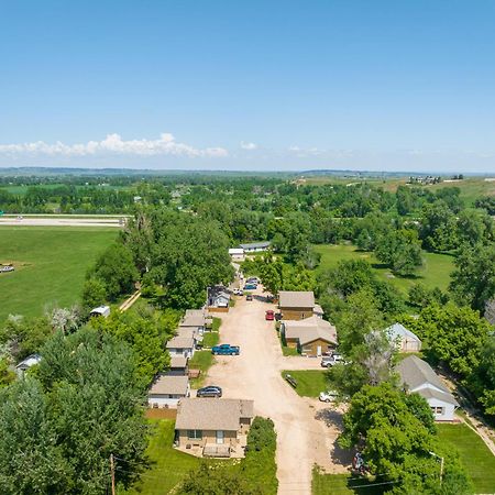 Creekside Village Inn Спеърфиш Екстериор снимка