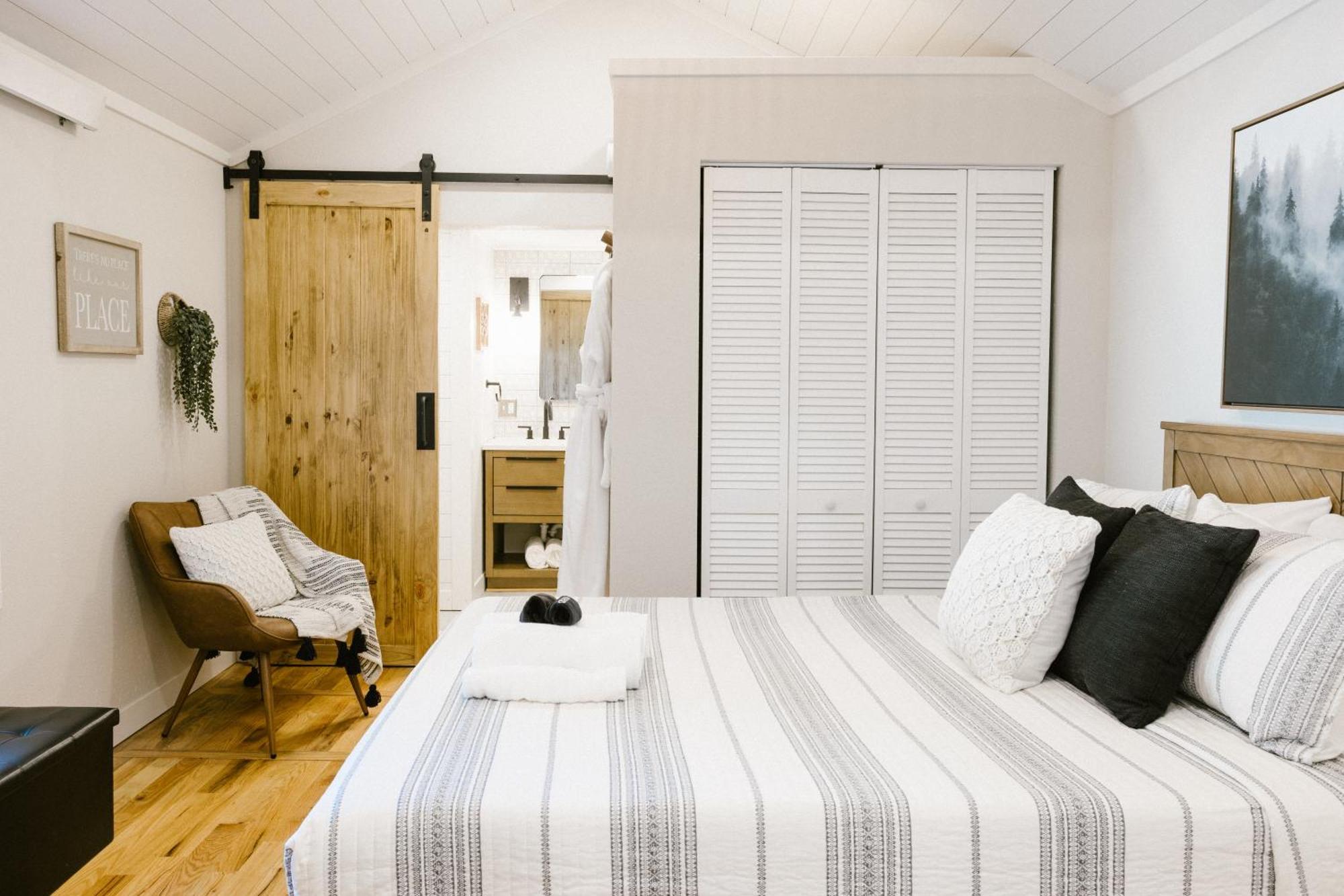 Creekside Village Inn Спеърфиш Екстериор снимка