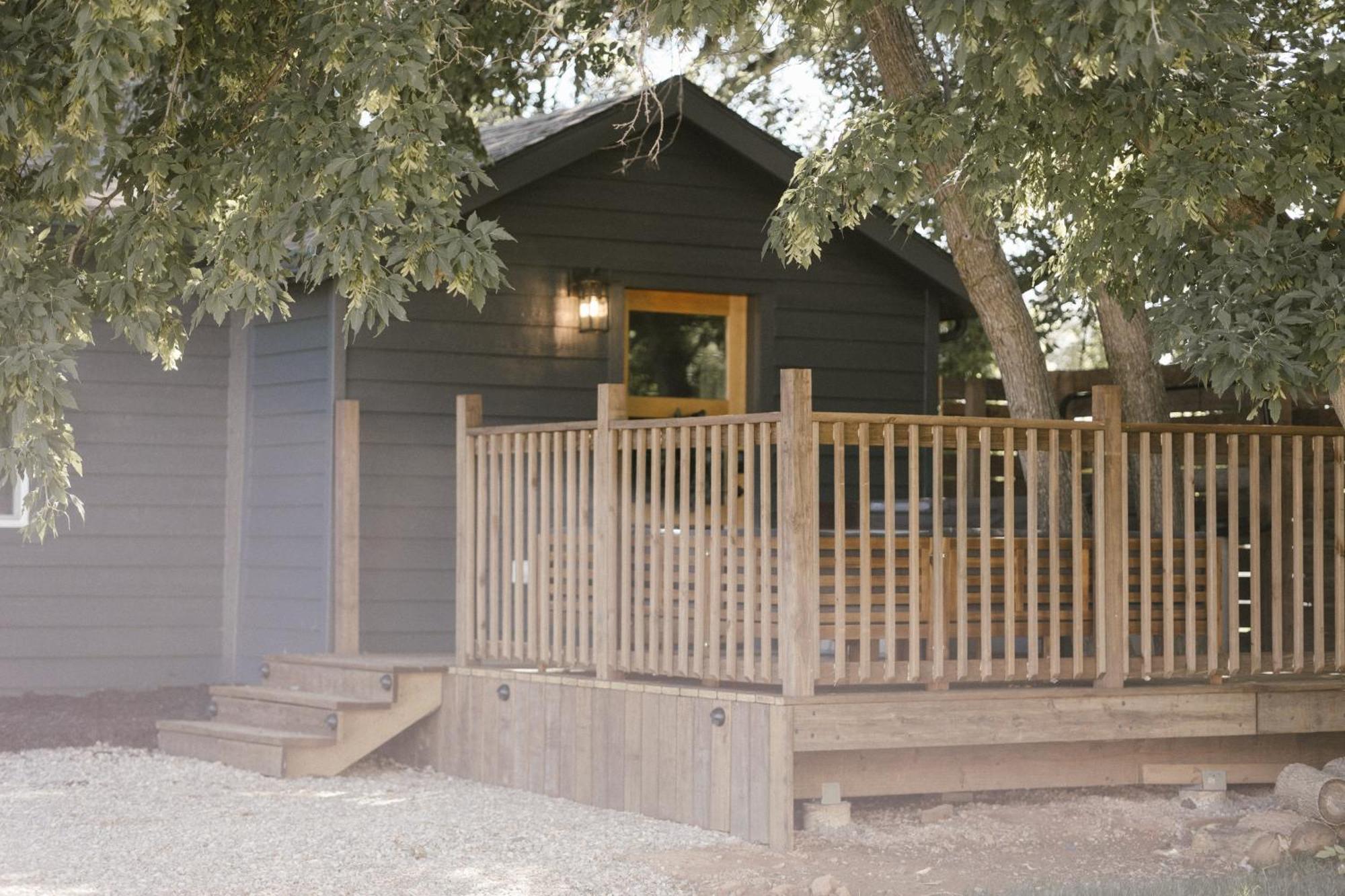 Creekside Village Inn Спеърфиш Екстериор снимка